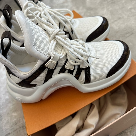 Louis Vuitton sneakers for sale - Picture 3 of 6
